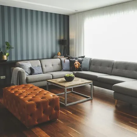 B2 Penthouses By Ylma Lägenhet *