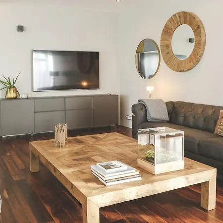 B2 Penthouses By Ylma * Reykjavík