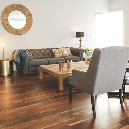 B2 Penthouses By Ylma